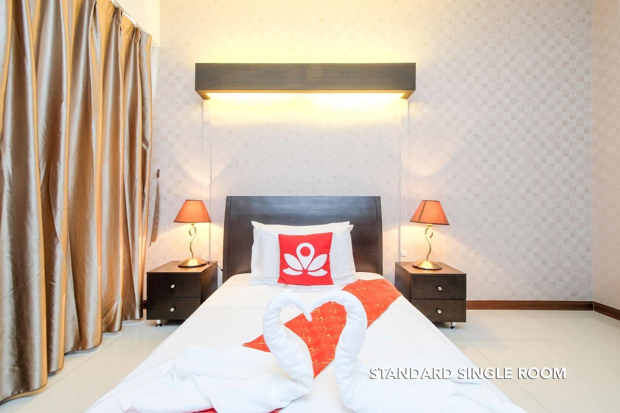 Sunshine City Suites Pasig City Exterior foto