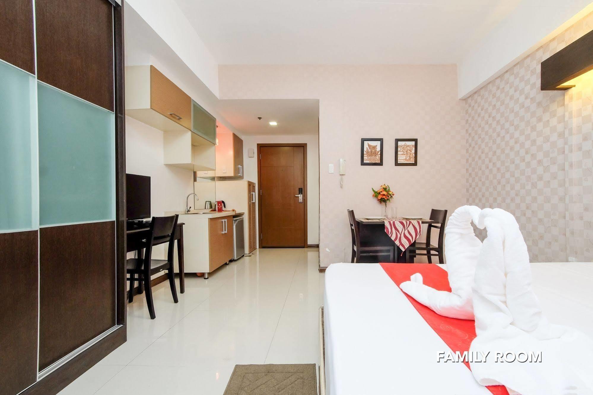 Sunshine City Suites Pasig City Exterior foto